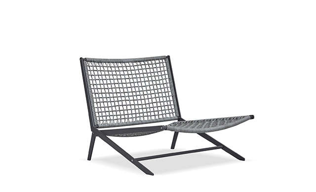 Loop - Easy Chair / Harbour Outdoor
