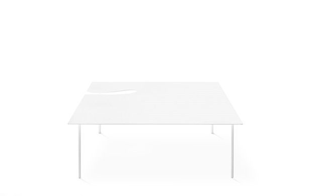 Softer than Steel - Coffee Table / Desalto