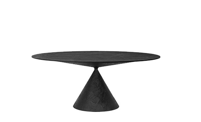 Clay - Dining Table / Desalto